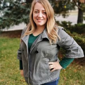 Meet your Posher, Stephanie